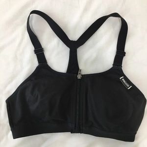 Victoria’s Secret wireless frontzip sportbra